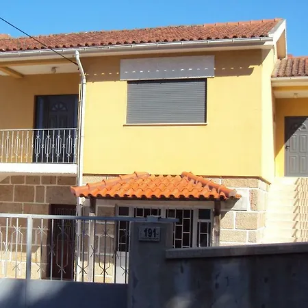 Alojamento Rodrigues Arcos de Valdevez Exterior photo